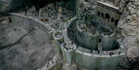 Helms Deep The Two Towers Lord Of The Rings Tower