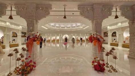 Majestic Hindu Temple Opens In Dubai The Times Of India