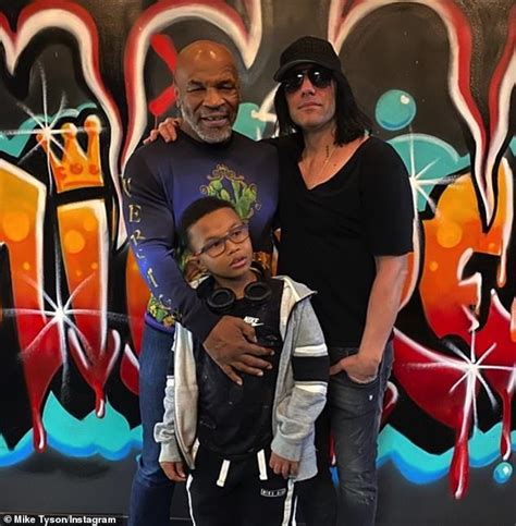 Enfin un petit rayon de soleil dans la vie de mike tyson. What do we know about Mike Tyson as the family man and his ...