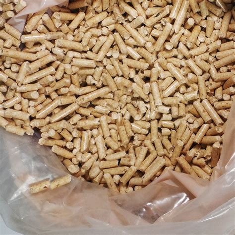 Wheat Midds And Hard Wood Pellet Mixed 35 Lb Bag Organic