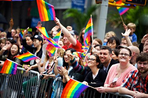 Gay Pride Parade Ny Celebrates Supreme Court Ruling Pictures Cbs News