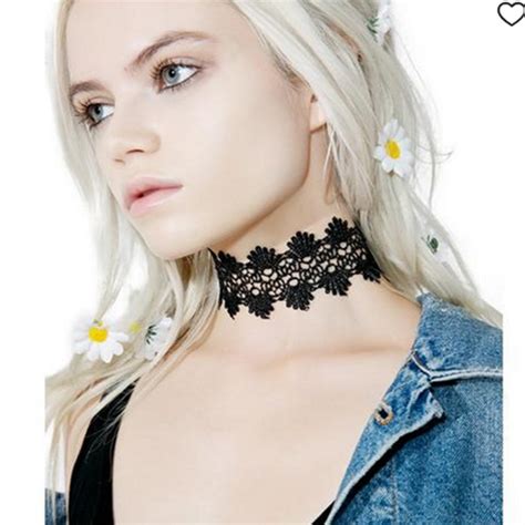 Buy Hot Sales Collares Women Girls Hollow Out Flower