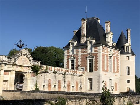 Chateau De Selles Sur Cher Le Châtillonnais En Berry