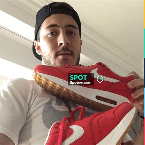 Sneakers Nike Air Max 1 Anniversary Anniversary Red Worn By Eden