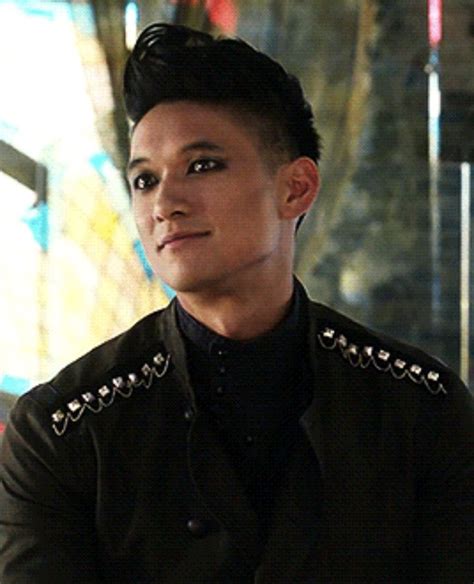 Harry Shum Jr As Magnus Bane On Shadowhunters Shadowhunters