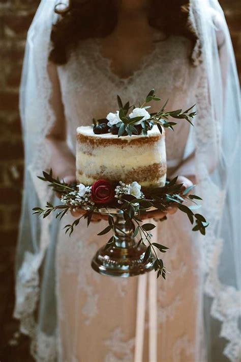 30 Small Rustic Wedding Cakes On A Budget Wedding Forward Wedding