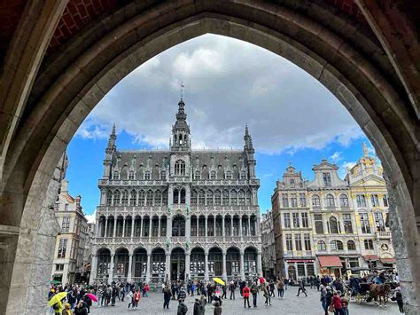 a perfect day in brussels itinerary and self guided walking tour