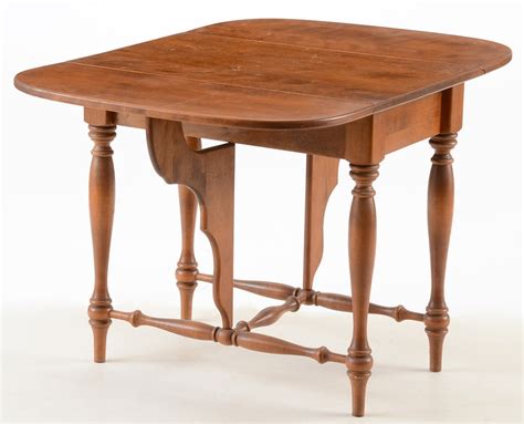 Ethan Allen Early American Style Drop Leaf Accent Table Ebth