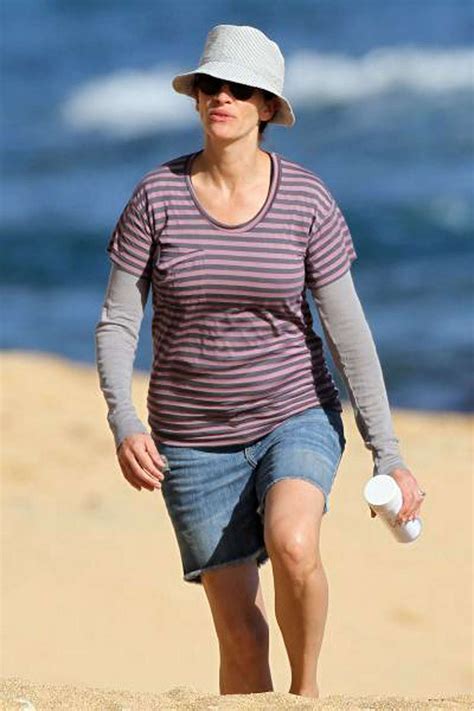 Julia Roberts Exposing Her Sexy Body And Hot Ass In Bikini On Beach Porn Pictures Xxx Photos