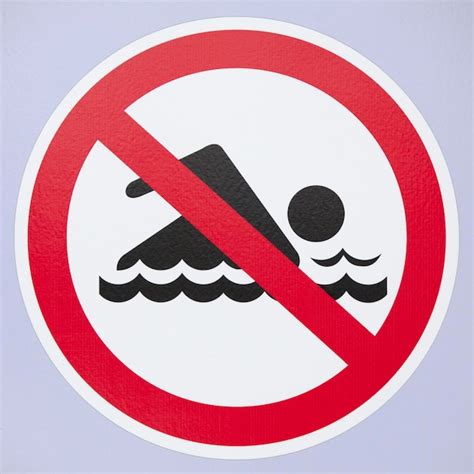 Premium Photo No Swimming Sign