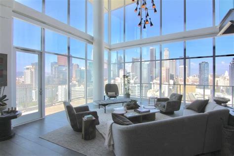 An Unrivaled Penthouse With Panoramic Views In Downtown La Modern On
