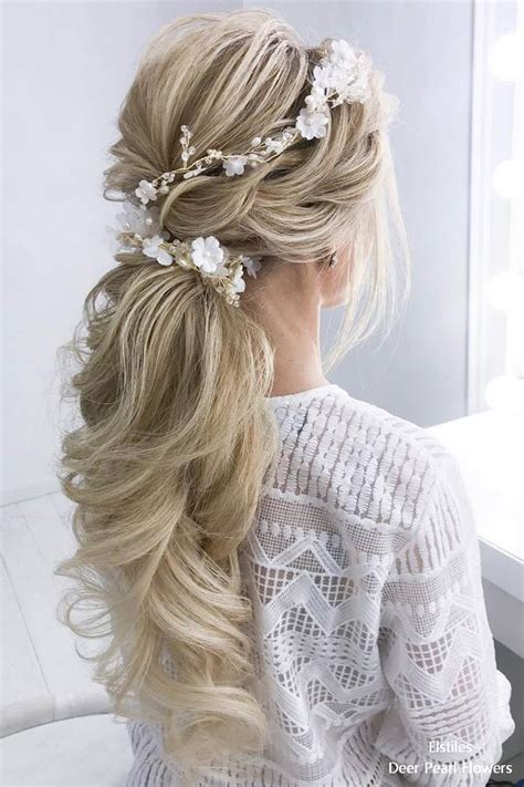 Matrimonial services and marriage agencies are like matrimonial services. 20 Long Wedding Hairstyles for Bride from Elstiles | Deer ...