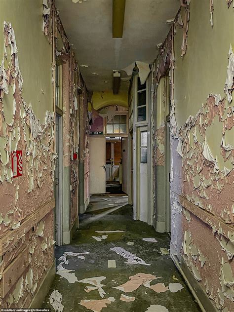 Inside Abandoned Mental Asylum Left To Rot Nearly 30 Years Chilling