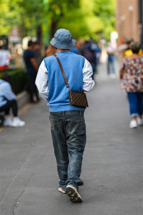 Cómo Usar Chalecos Preppy En Verano Y No Morir En El Intento Gq