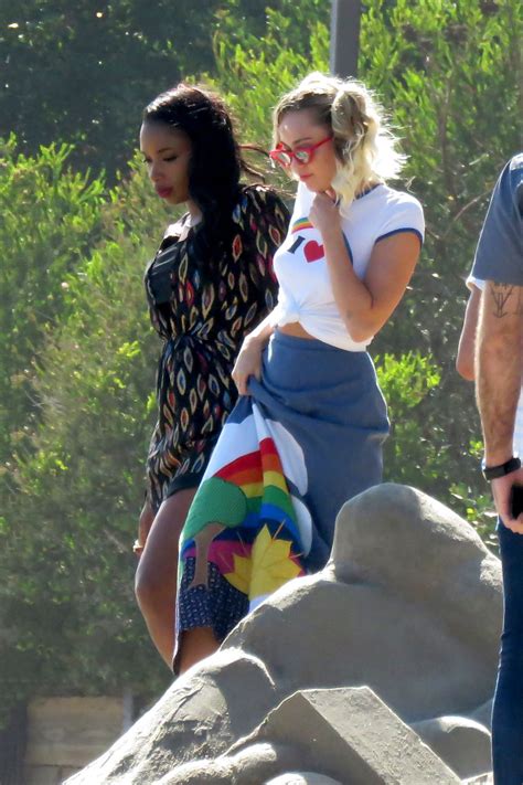 Miley Cyrus On The Set Of A Photoshoot For The Voice In Malibu 0810