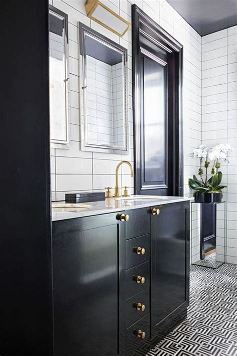 It should be a place where you love to spend time, whether you're simply brushing your teeth or soaking in the tub with a glass of. 80 Best Bathroom Design Ideas - Gallery of Stylish Small ...