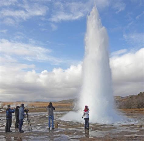 Vulkan In Island Jetzt Sorgt Der Eyjafjallajökull Für Gute Geschäfte Welt