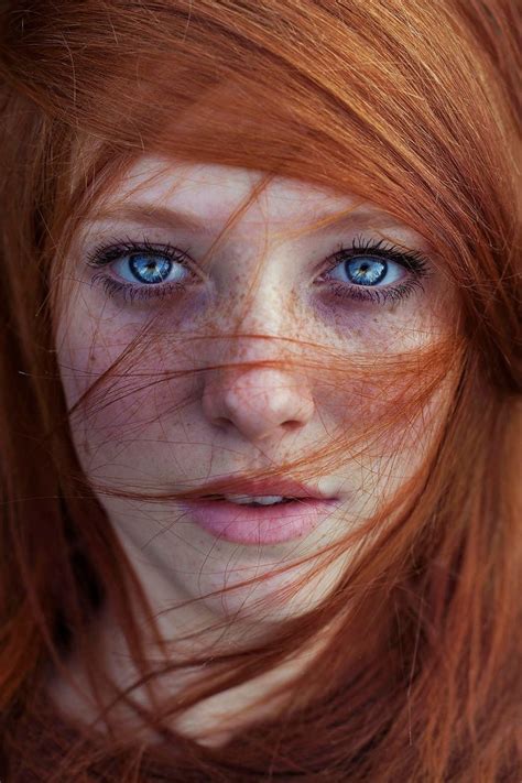 Freckled People Who Ll Hypnotize You With Their Unique Beauty Bored Panda
