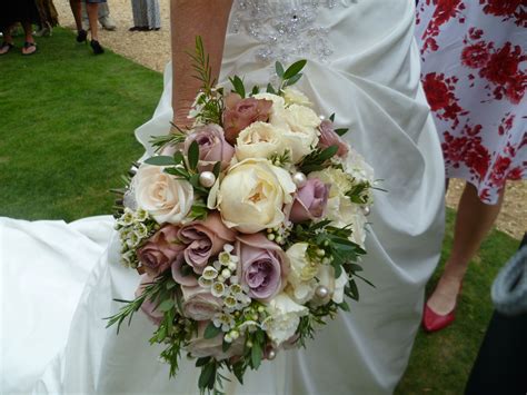It started with an abandoned wire was hand tugged and pulled into a not so perfect heart, like our own. Shabby chic Wedding | Flower bouquet wedding, Wedding ...