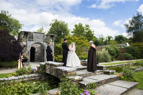Intimate Weddingceremony At Dromoland Castle Castle Wedding Ireland