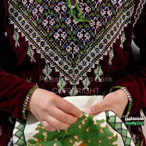its palestinian embroidery broderie embroiderie