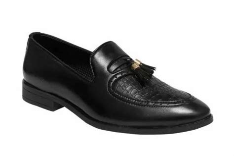 Casual Wear Black Mens Designer Slip On Shoes Size 6 10 At Rs 475