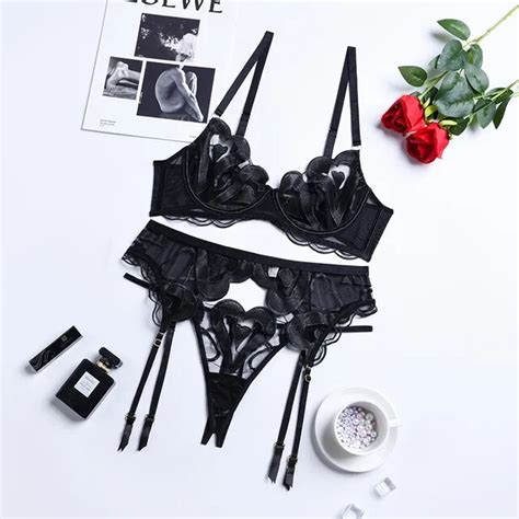 Ellolace Sexy Lingerie Luxury Lace Embroidery Fancy Underwear 3 Pieces Pushup Sex Bra And Briefs