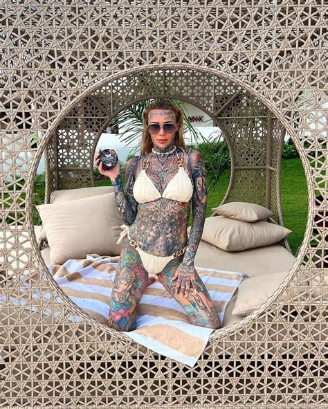Britain S Most Tattooed Woman Flaunts K Ink Collection In Makeup Free Snap Daily Star