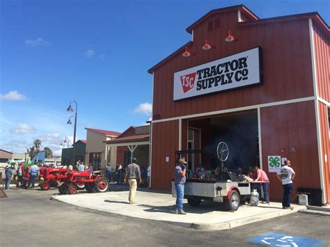 Tractor Supply Company Opens Doors In Buellton Local News