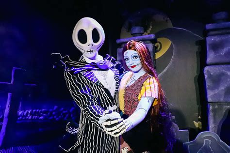 Dont Miss This Rare Character Meet Jack Skellington And Sally At