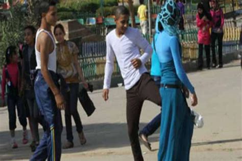 Sexual Harassment In Egypt Linked To Wider Violence Interview The Expat S Guide To Cairo