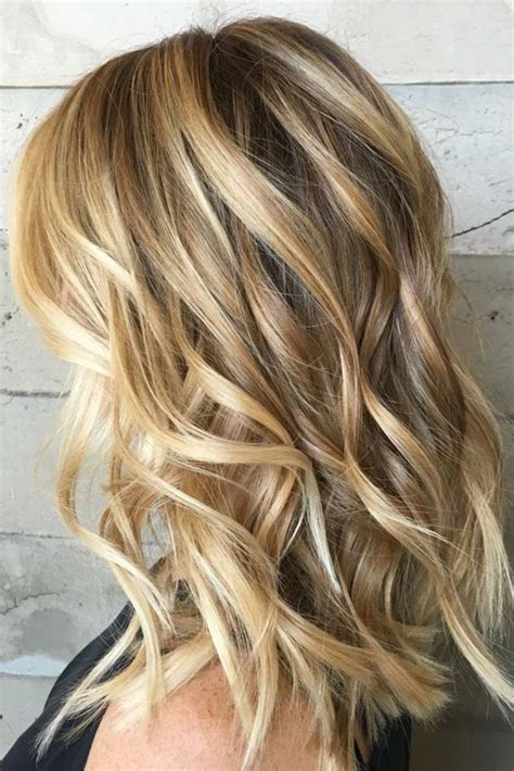 Blonde hair will usually need to be 'filled' with a warm color so that your hair doesn't look muddy or gray or greenish, she adds. 74 Brown Hair Color With Highlights and Lowlights Koees Blog