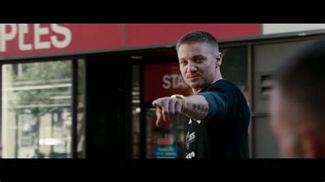 The town is a 2010 crime drama directed by and starring ben affleck as a boston bank robber who begins to have feelings for a victim of one of his earlier heists. The Town - Jeremy Renner Image (18570493) - Fanpop
