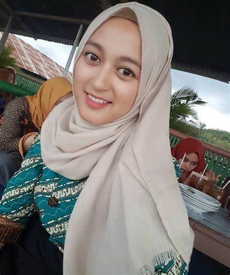 25 Foto Cewek Hijab Cantik Jakarta Timur Cari Jodoh Terbaru Yang