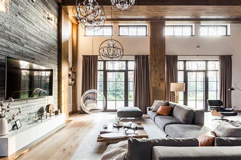 Rich And Rustic Home Interiors That Ooze Rural Allure