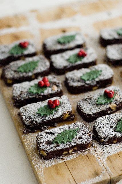This would result in a thinner brownie layer, so you'd have to adjust the cooking time accordingly (maybe 5 minutes less time). Christmas Stuff: Beautifully decorated Christmas Brownies. #food #brownies #Christmas