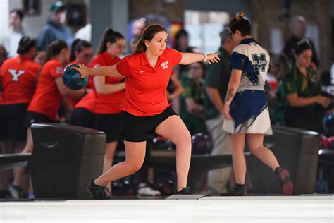 Pittsburgh's best kept secret? Duquesne women's bowling remains one of