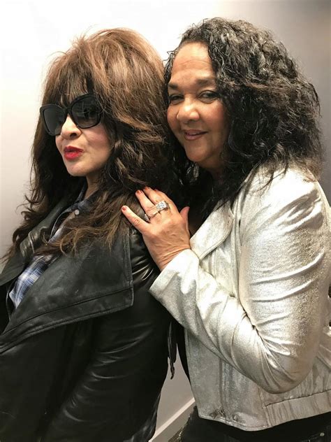 Ronnie Spector Reunites With Original Ronettes Bandmate Nedra Ross Onstage At Virginia Concert