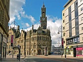 File:Bradford Town Hall.jpg - Wikimedia Commons