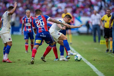 Técnico tem 'álibi' para jogo contra. Jogo Do Bahia De Ontem / Flamengo Vence O Bahia Por 5x3 ...
