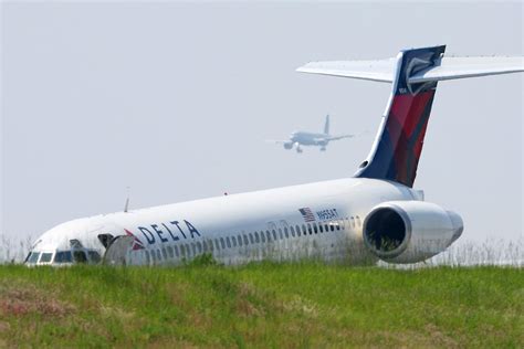 Delta Plane Lands Without Proper Landing Gear At Charlotte Airport