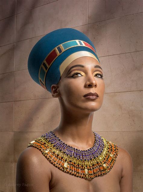 Queen Nefertiti Nefertiti Queen Nefertiti Queen Nefertiti