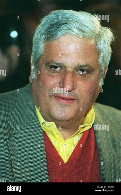 Michael Lerner Los Angeles Usa 28 March 1999 Stock Photo Alamy