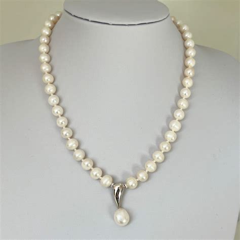 Freshwater Pearl Necklace Frangipani Love Your Rocks