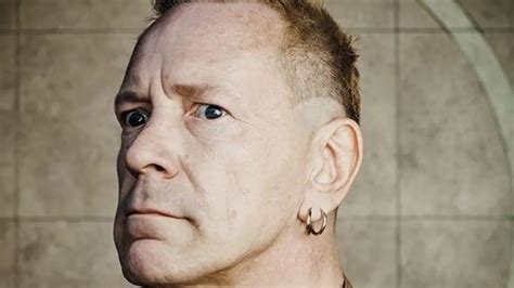 El Exlíder De Los Sex Pistols Pierde La Batalla Sobre El Uso De Su Música En La Serie Sobre La