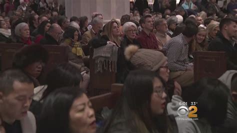 Thousands Flock To Masses At St Patricks Cathedral Youtube