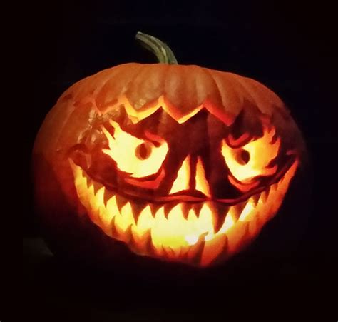 28 Best Cool And Scary Halloween Pumpkin Carving Ideas