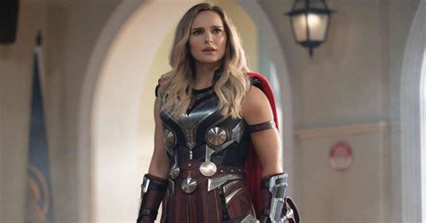 Cómo Marvel Hizo A Natalie Portman Más Alta Para Thor Love And Thunder
