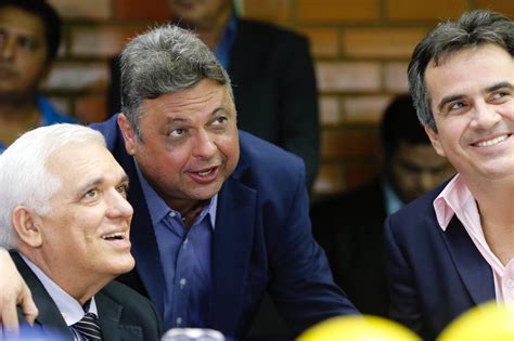 Ciro nogueira lima filho (born november 21, 1968) is a brazilian lawyer and politician. Evaldo Gomes defende Themístocles como vice de Wellington ...