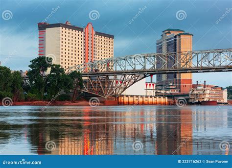 Shreveport Louisiana Usa Downtown Skyline On The Red River Stock